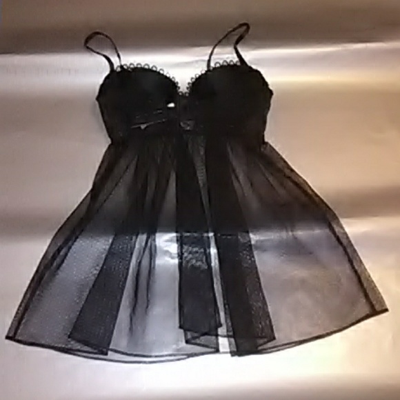Victoria's Secret Other - New Victoria Secret 34B light push up baby doll